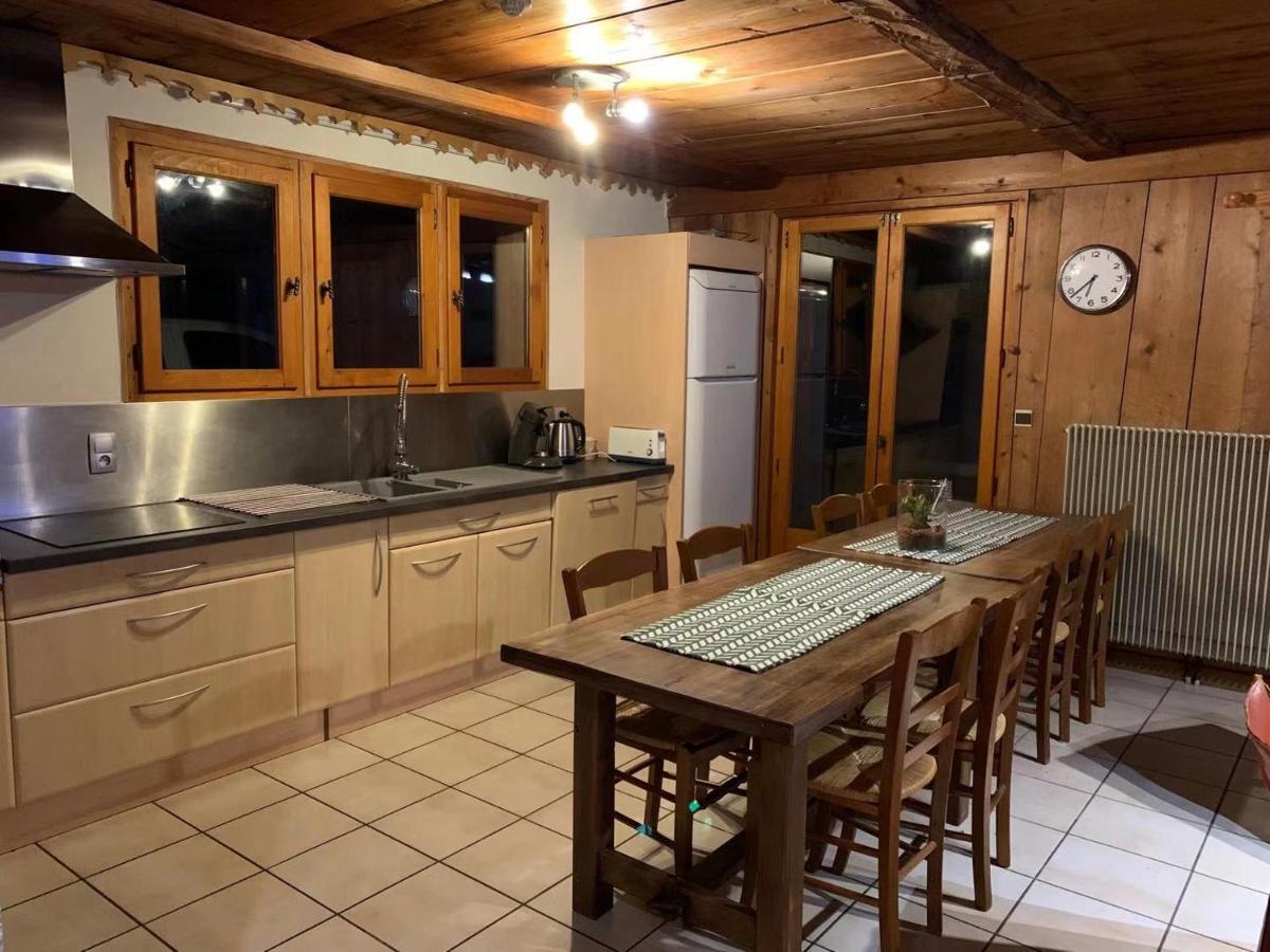 Vila La Jolie Bergere Morzine Exteriér fotografie